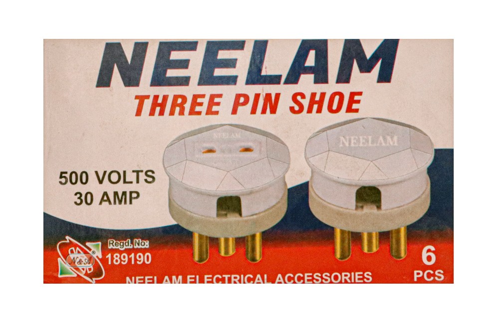 Three Pin Shoe 500 Volts 30 Amp