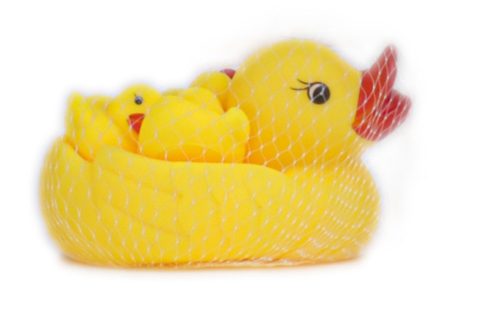 Toyshine Squeezy Chu Chu Ducks, Duck Family, Bath Toy with Sound (Yellow, Set of 3)